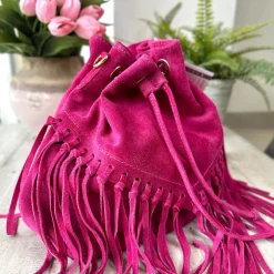 Borsa a Secchiello con Frange Fuxia in Pelle Nabuk Vintage