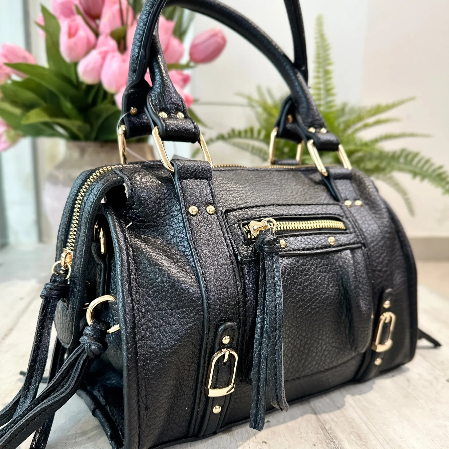 Borsa Mini color Nero Similpelle a Spalla con Tracolla e Zip EMMA