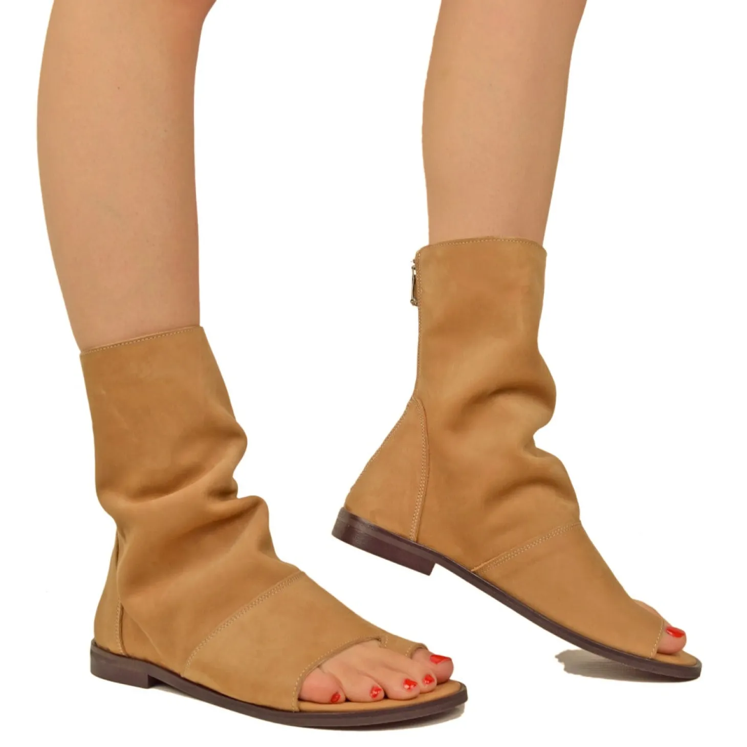 Sandali a Stivaletto Donna color Sabbia in Pelle Nabuk con Zip