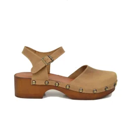 Sandali a Zoccolo in Pelle Ingrassata Camel con Tacco Basso
