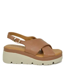Sandali Donna Cuoio con fasce incrociate e Suola in Memory Foam Zeppa