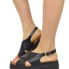 Sandali Donna Neri con fasce incrociate e Suola in Memory Foam Zeppa A