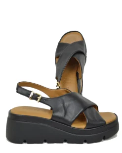 Sandali Donna Neri con fasce incrociate e Suola in Memory Foam Zeppa A