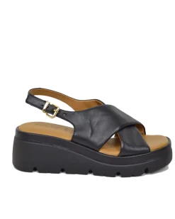 Sandali Donna Neri con fasce incrociate e Suola in Memory Foam Zeppa A