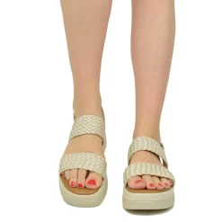 Sandali Intrecciati in Pelle color Beige e Suola in Memory Foam