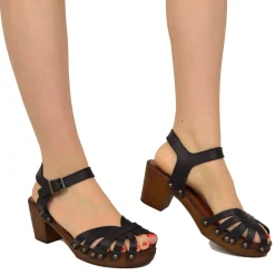 Spider Sandals in Camel-colored Oiled Leather Made in Italy