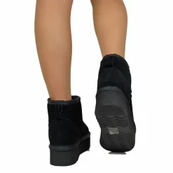 Stivaletti Platform Total Black in Pelle Scamosciata Imbottiti in Vera