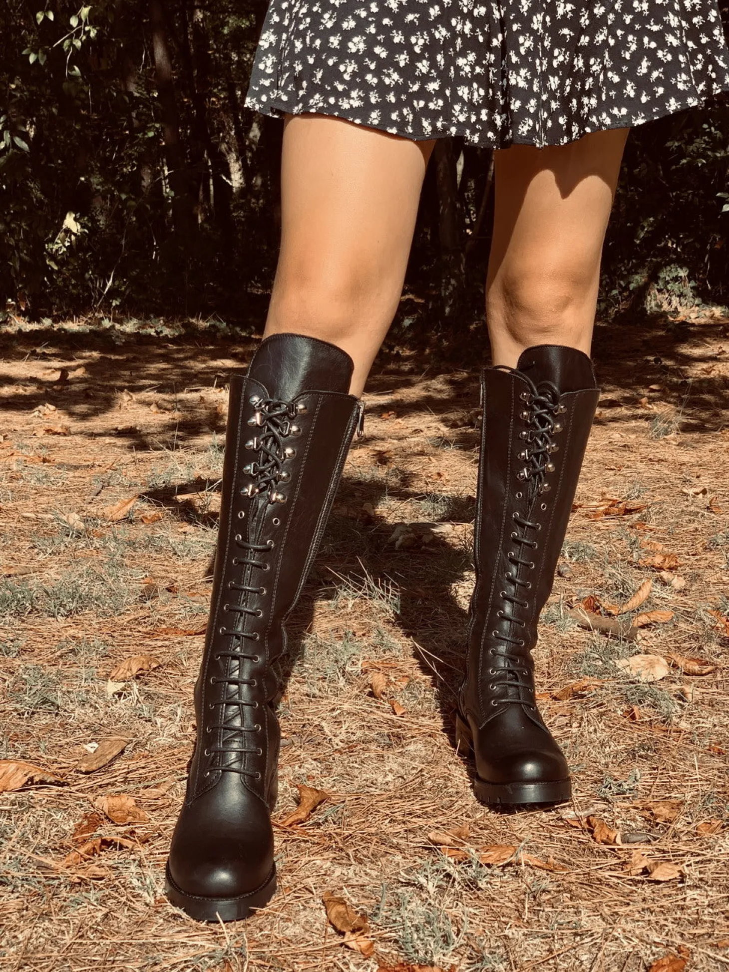 Stivali con Zip e Lacci Neri Made in Italy