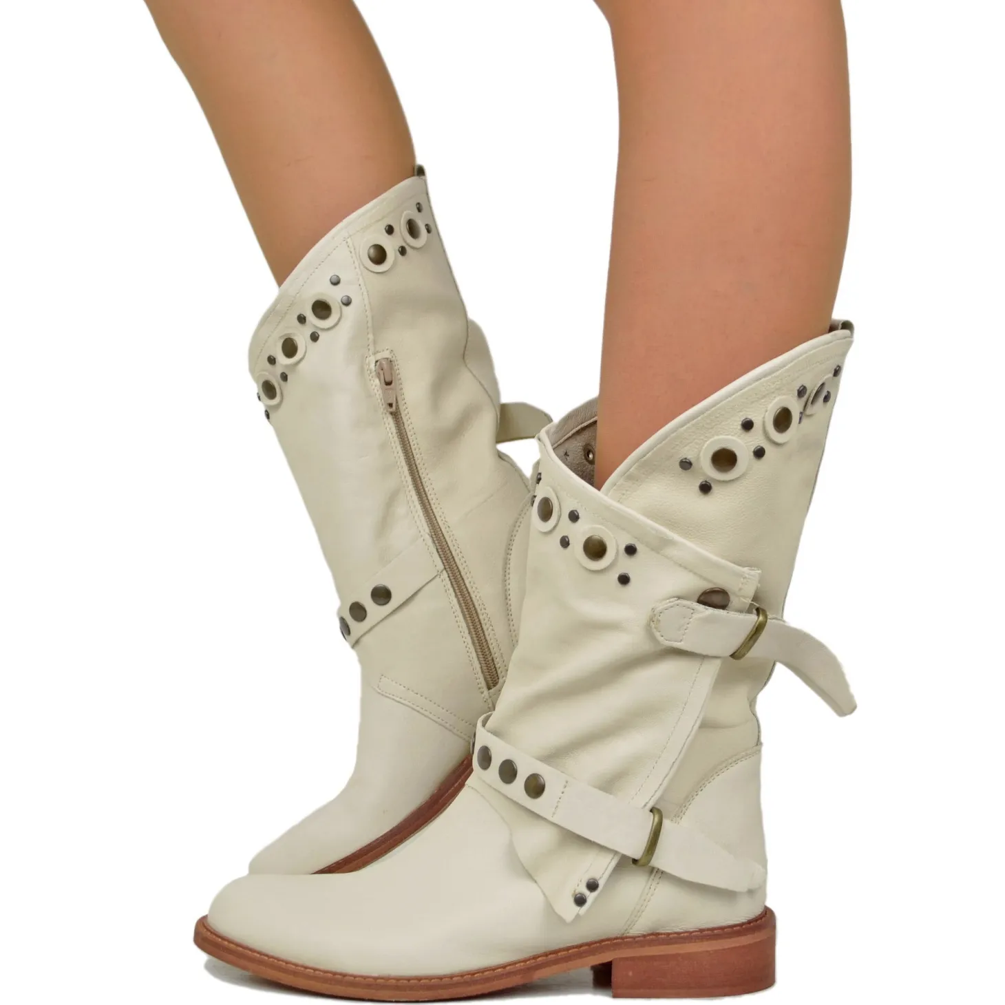 Stivali Donna Biker Estivi Beige in Pelle con Borchie e Zip