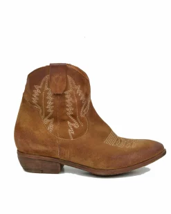 Texan Boots with Rubber Sole, Suede, and Embroidery