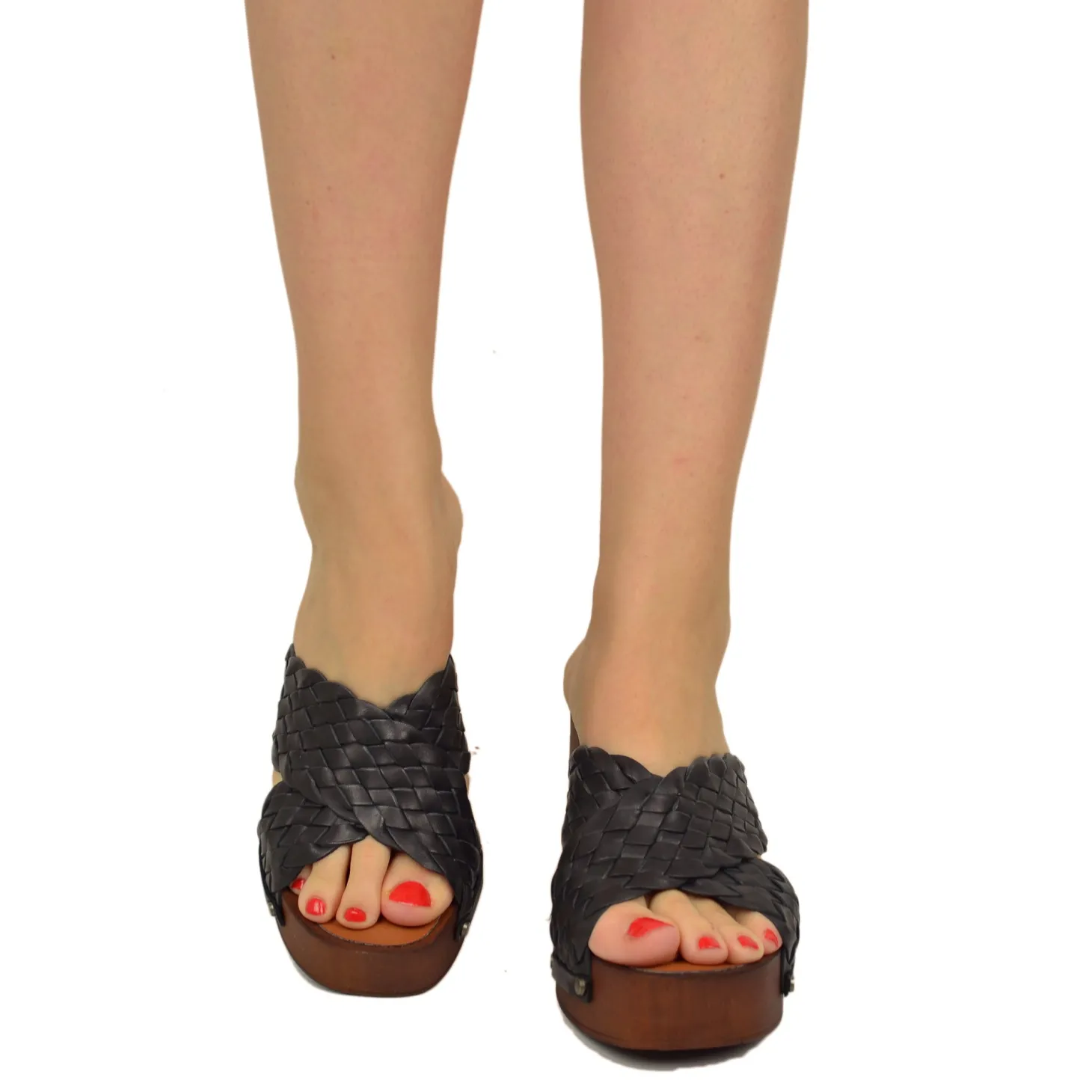 Zoccoli Donna Neri Ciabattone in Pelle Intrecciata Incrociati