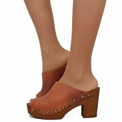 Zoccolo Donna in Pelle Ingrassata in color Daino Made in Italy
