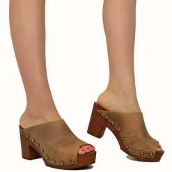 Zoccolo Donna in Pelle Ingrassata in color Camel Made in Italy